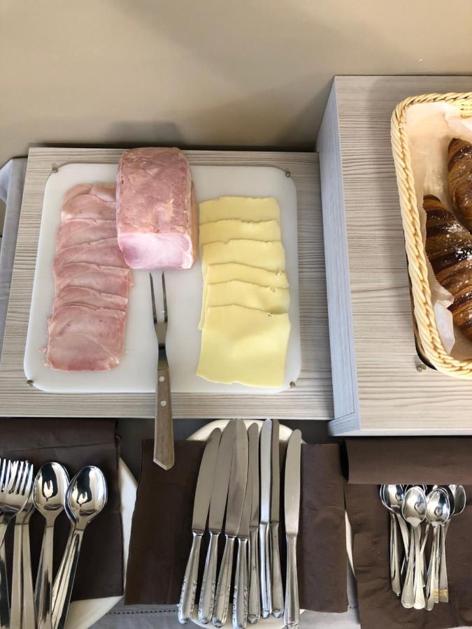 Prealpina Hotel Bagnolo Piemonte エクステリア 写真