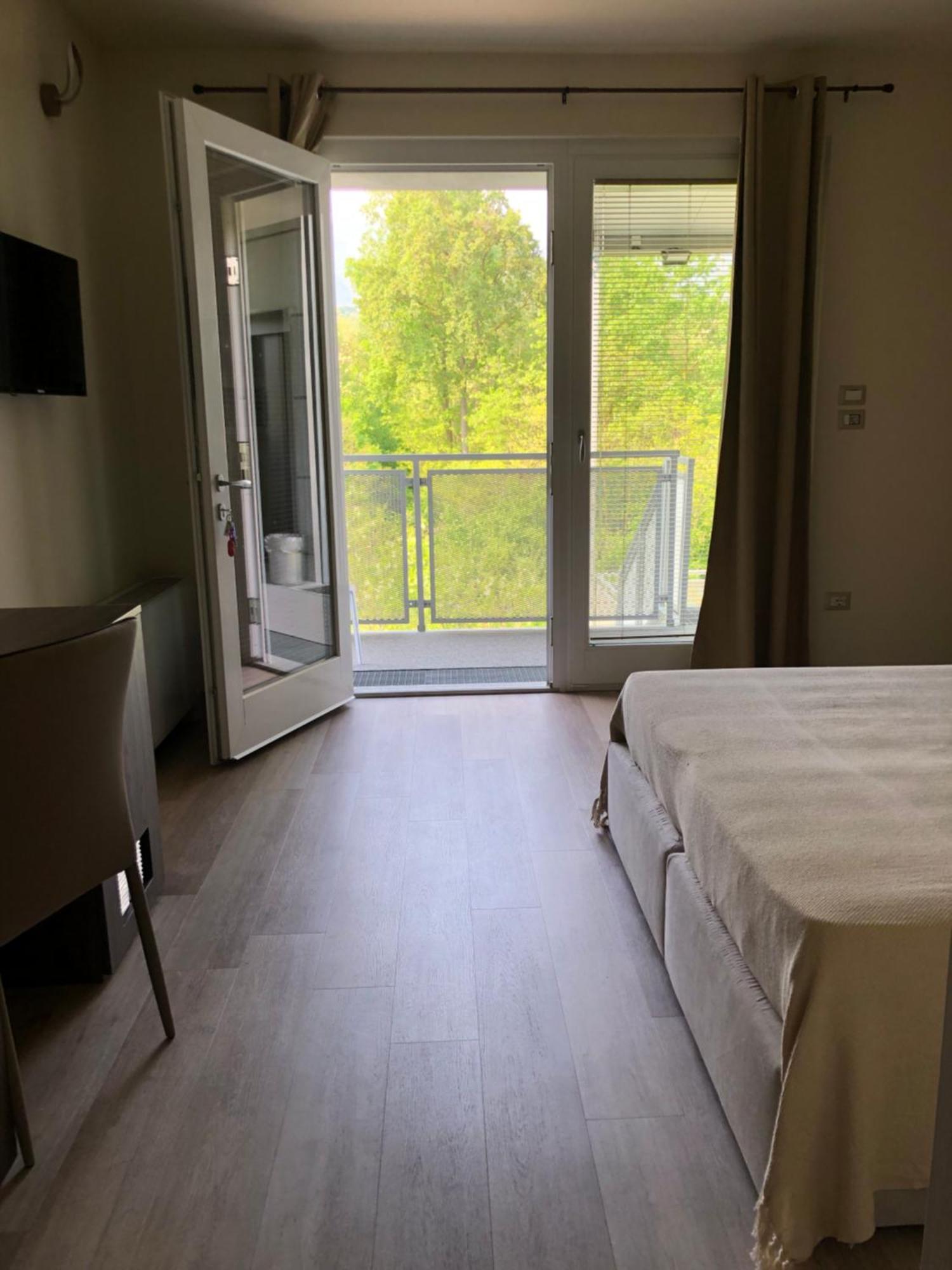 Prealpina Hotel Bagnolo Piemonte エクステリア 写真