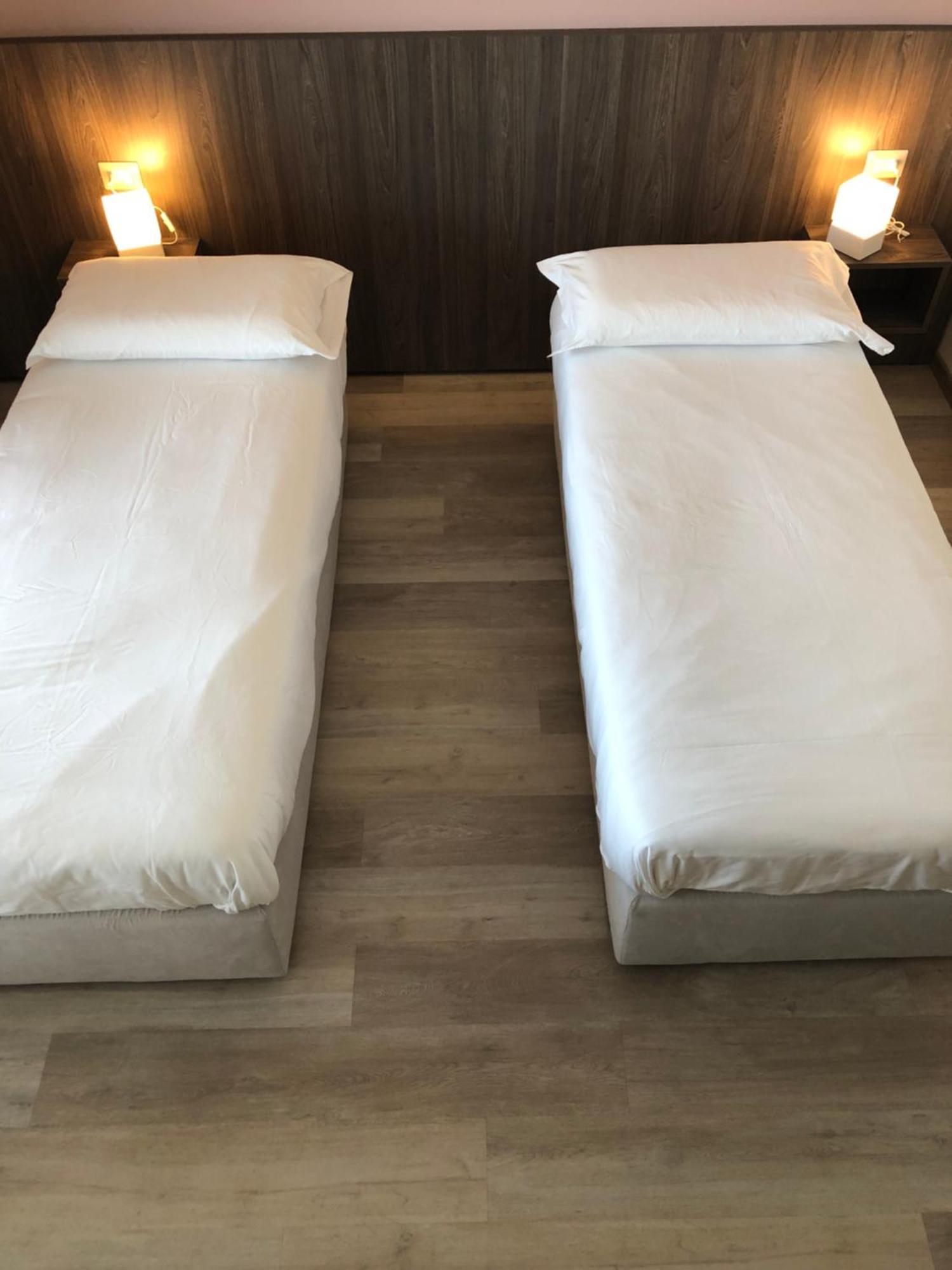 Prealpina Hotel Bagnolo Piemonte エクステリア 写真